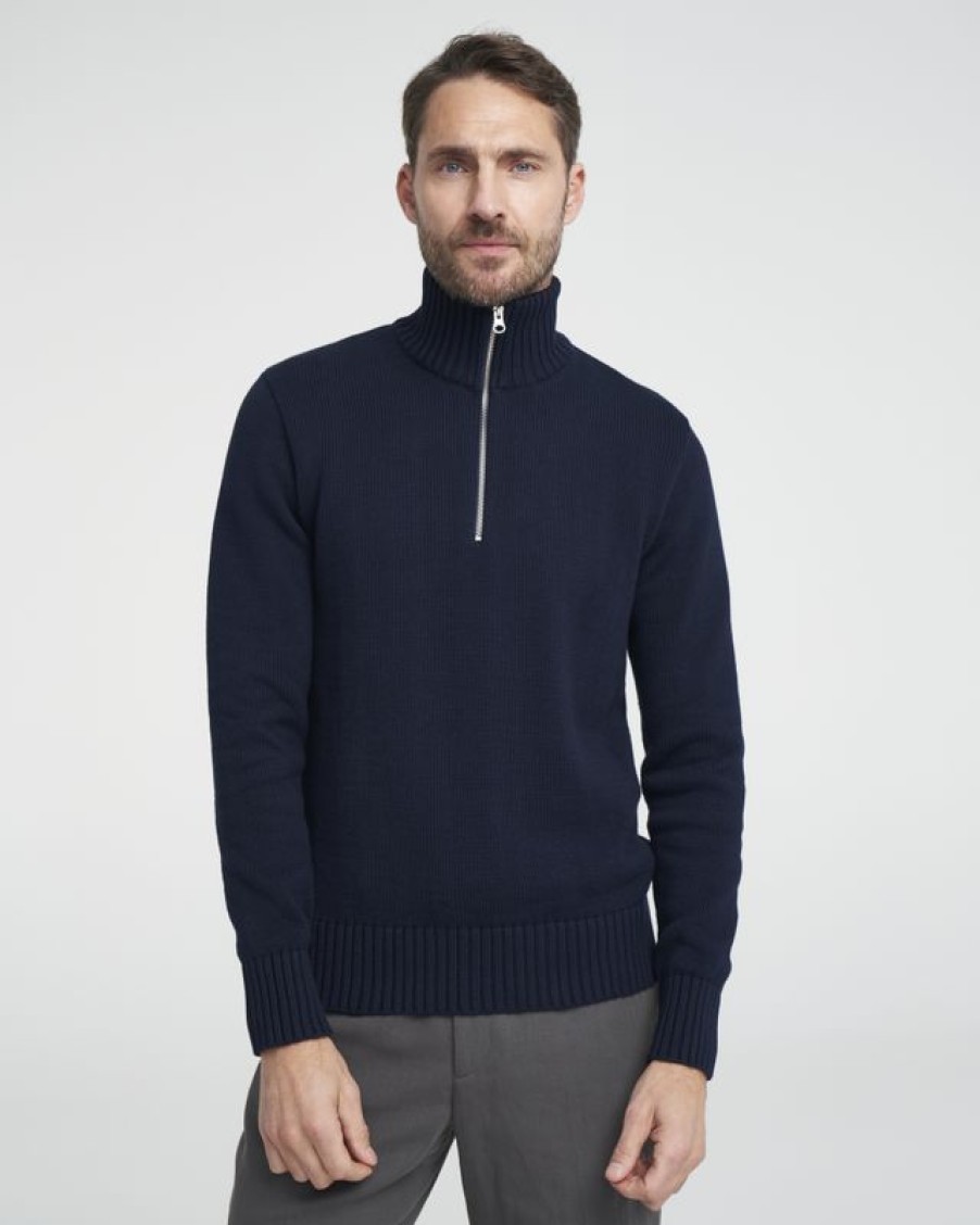 Dam Holebrook | Sivert T-Neck