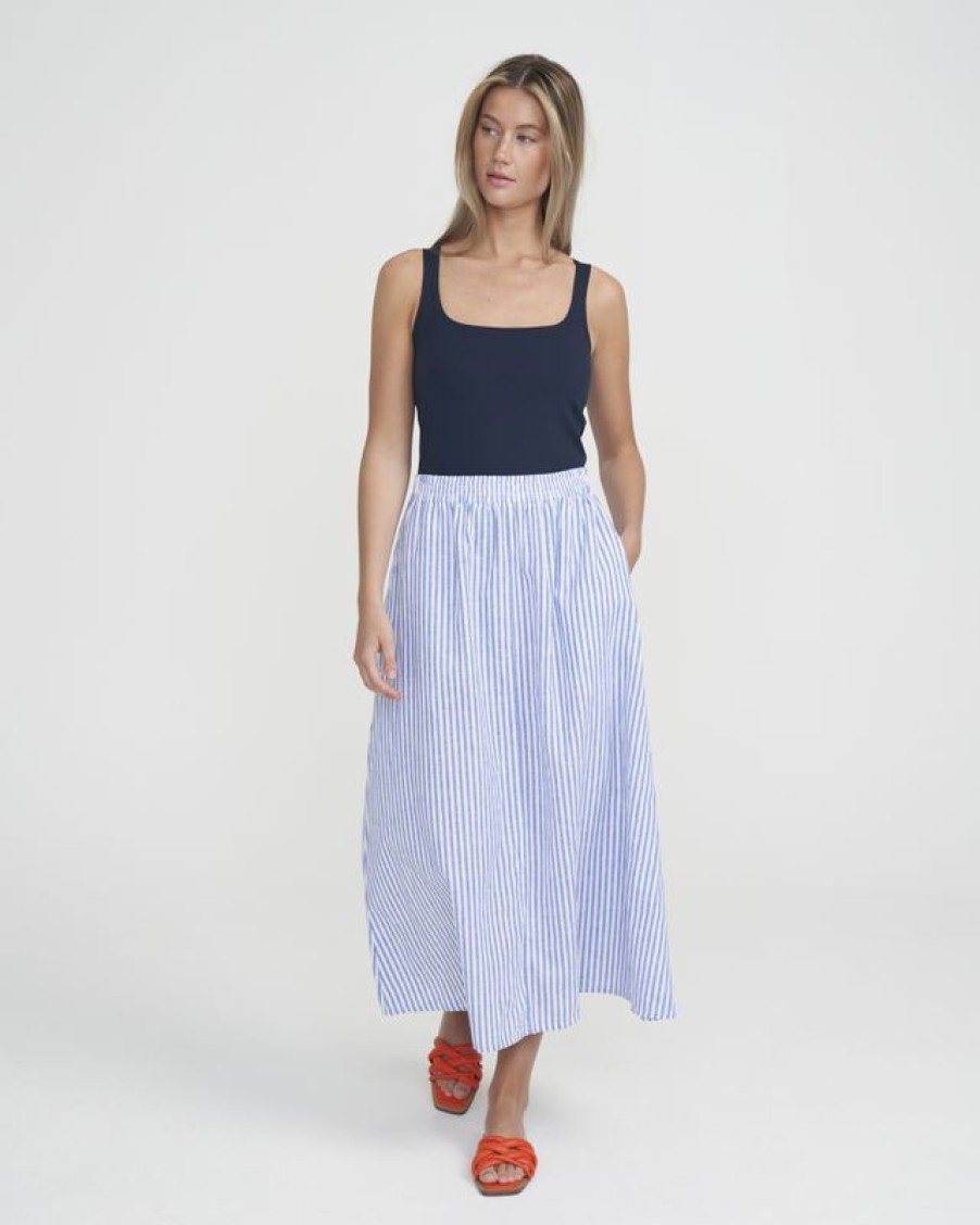 Dam Holebrook | Marina Skirt