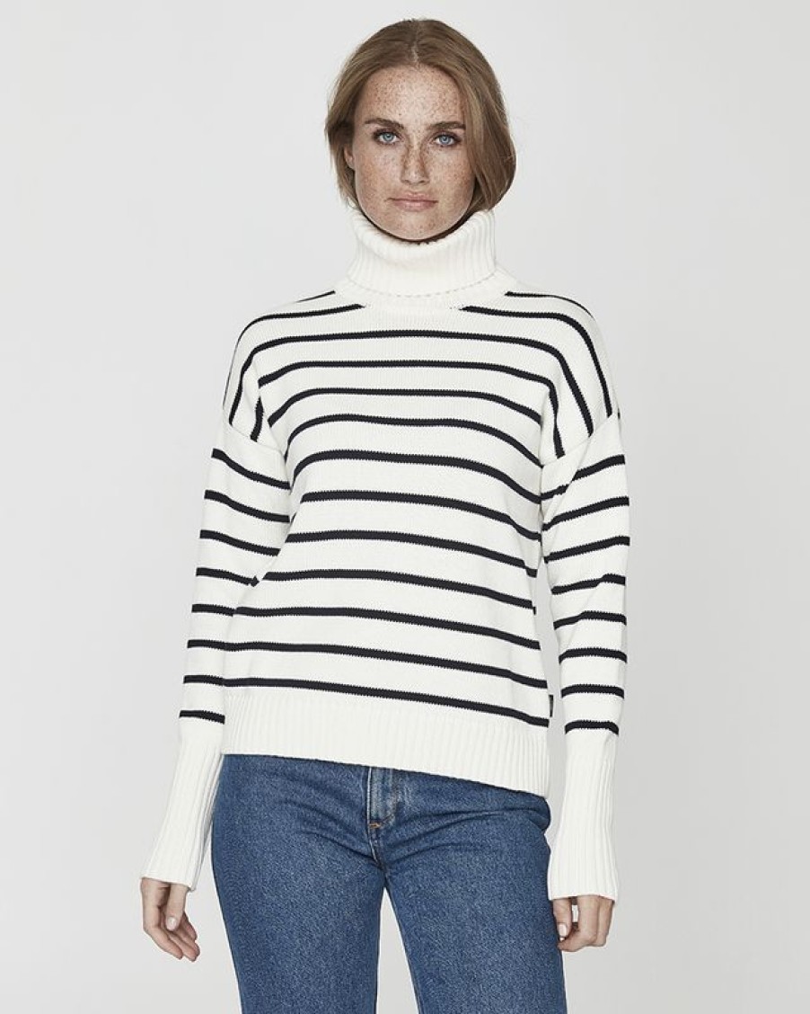 Dam Holebrook | Dagny Rollneck