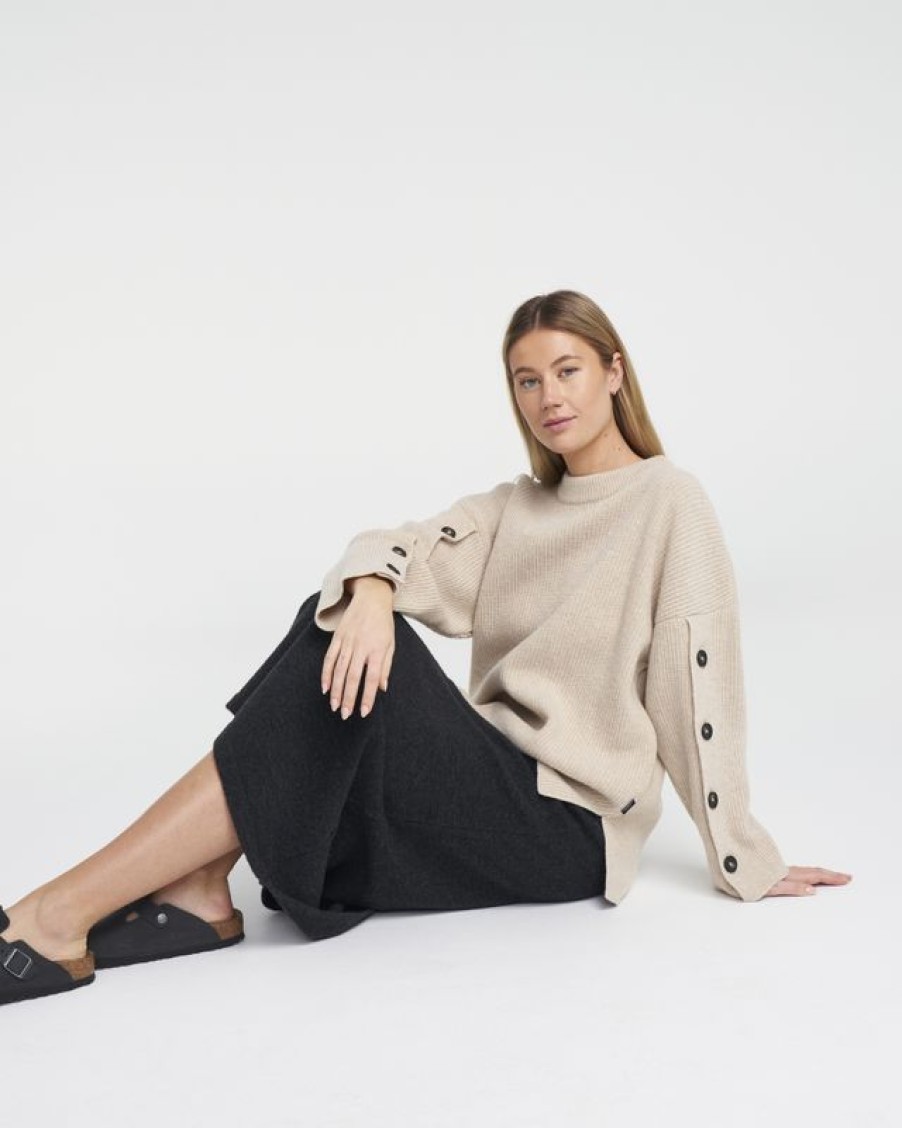 Dam Holebrook | Eva Sweater