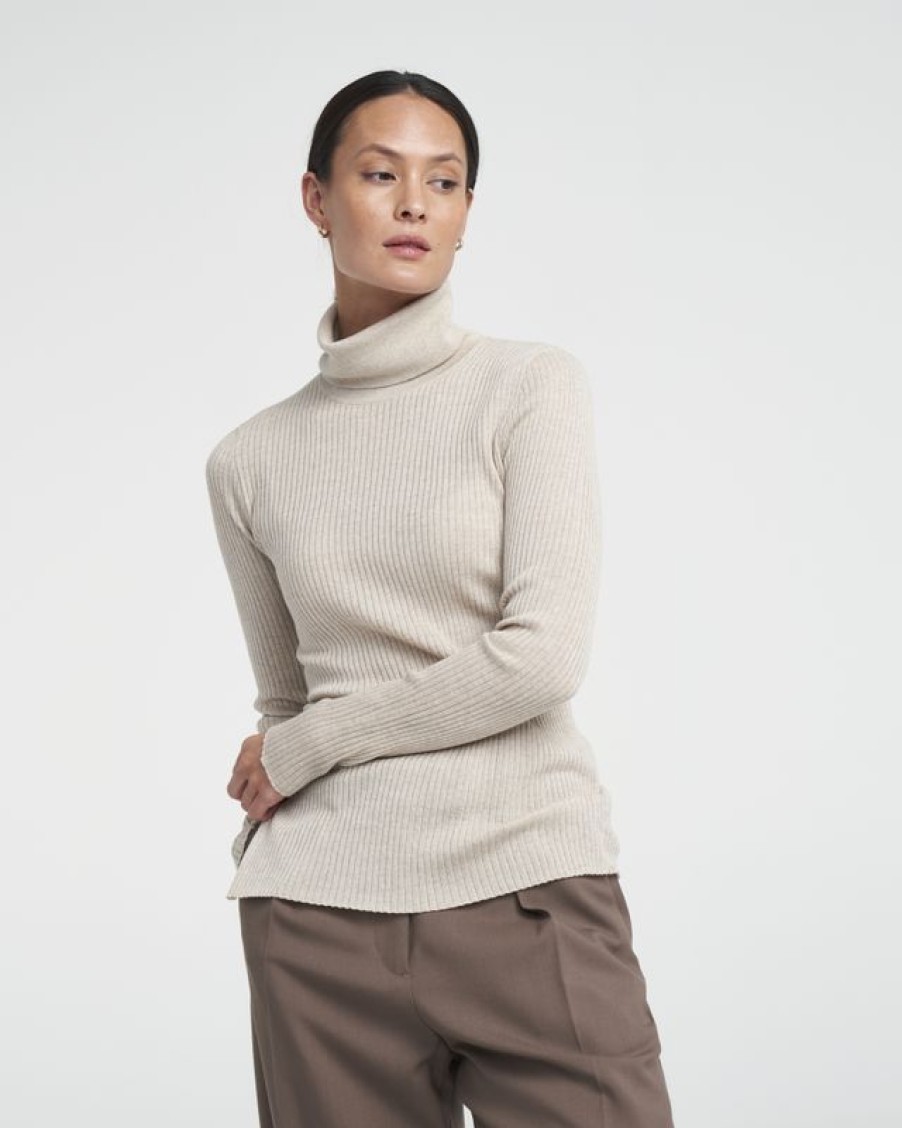 Dam Holebrook | Sigrid Rollneck